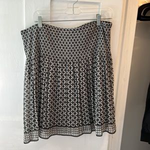 Max Studio Flowy Skirt Size XL